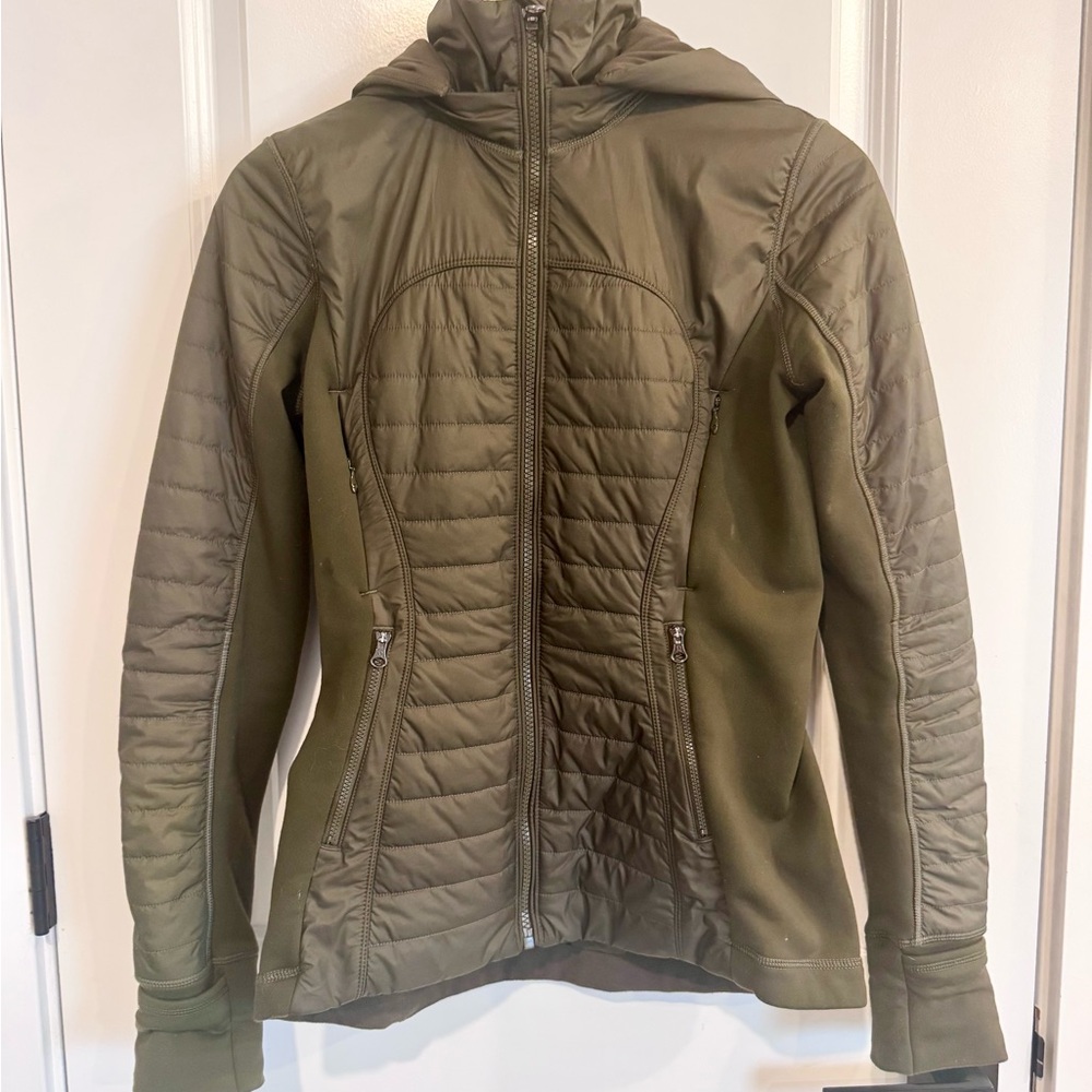lululemon athletica Insulated Hybrid Jacket, olive, size 4